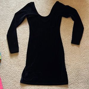 Black velvet long sleeve dress